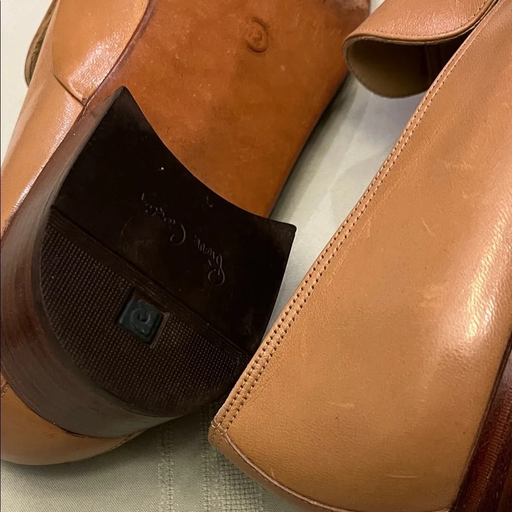 Pierre Cardin men’s Tan Leather Loafers size 12